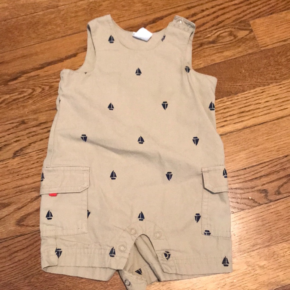 3 sets of 0-3 mo overalls - Picture 4 of 7
